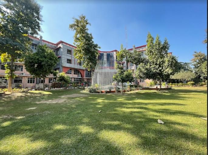 IIMT University Meerut Campus photo 8